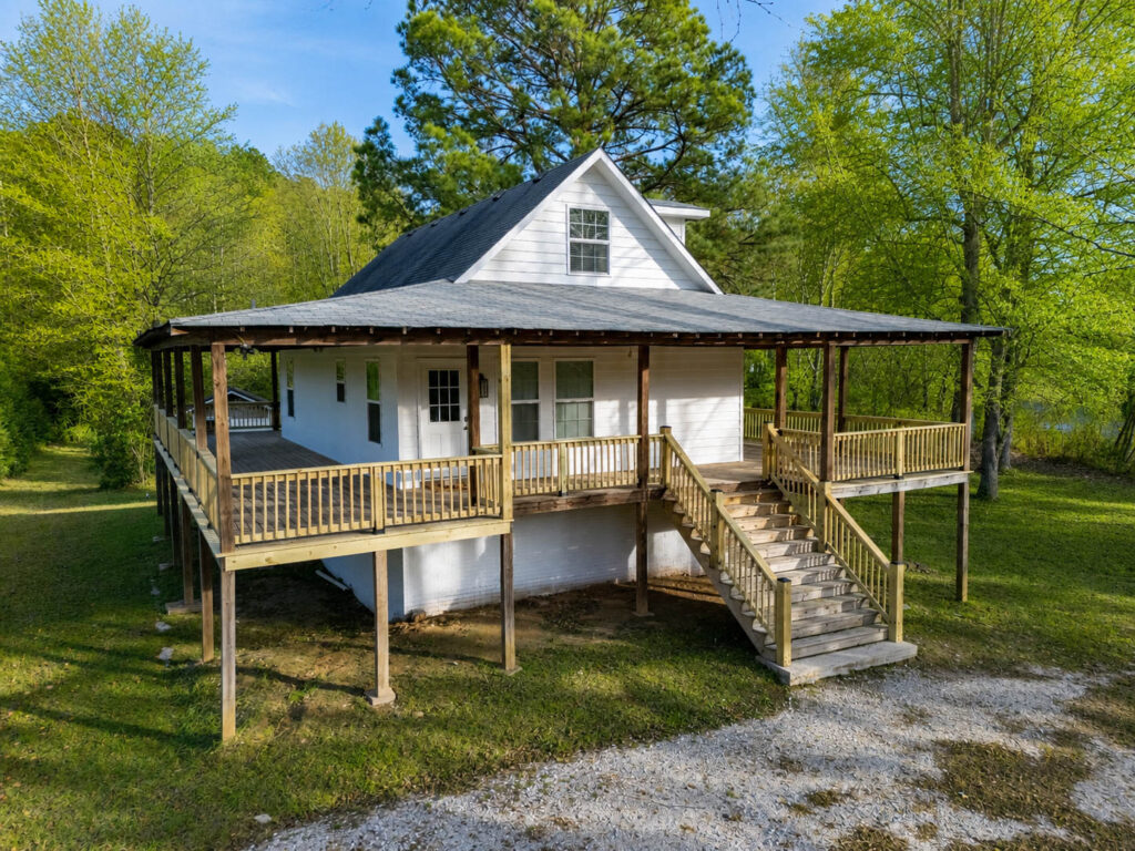 2729 County Road 203