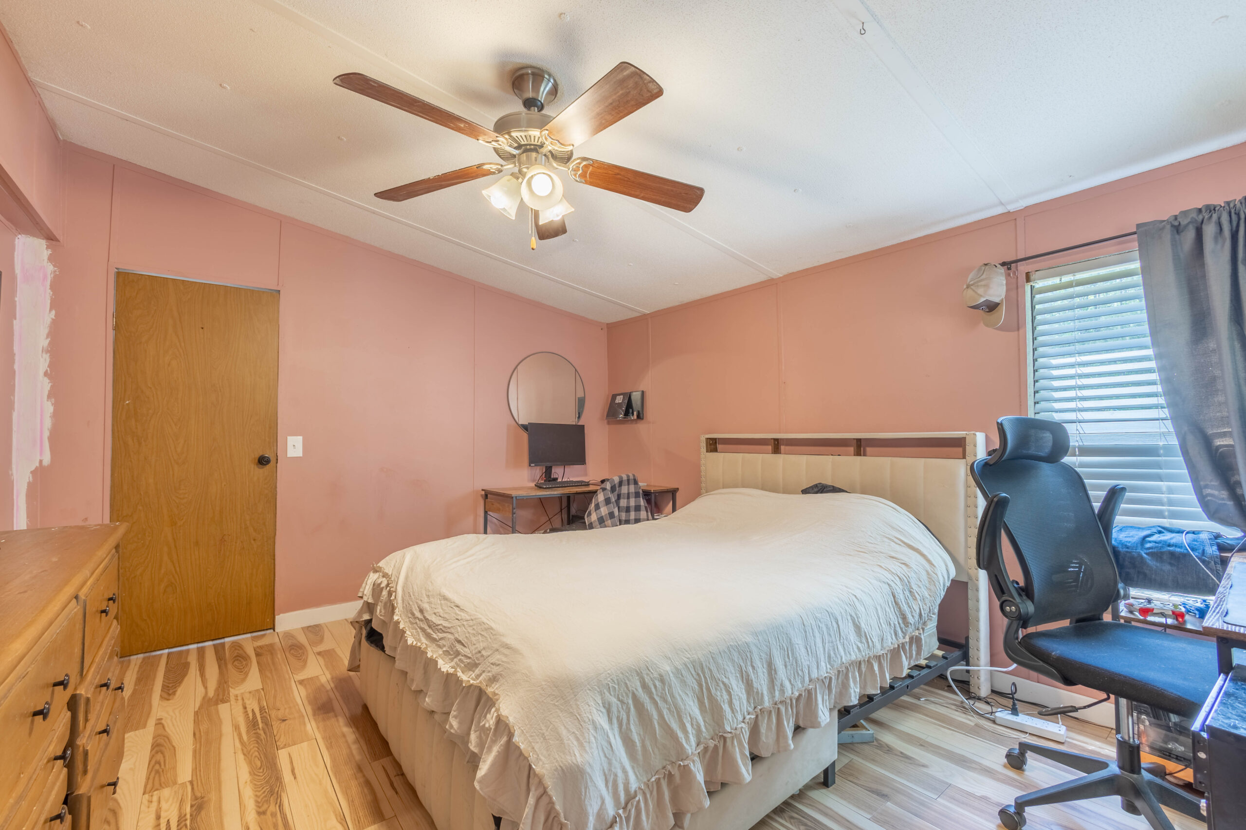 500 Bennett Rockmart GA — wooded property and yard