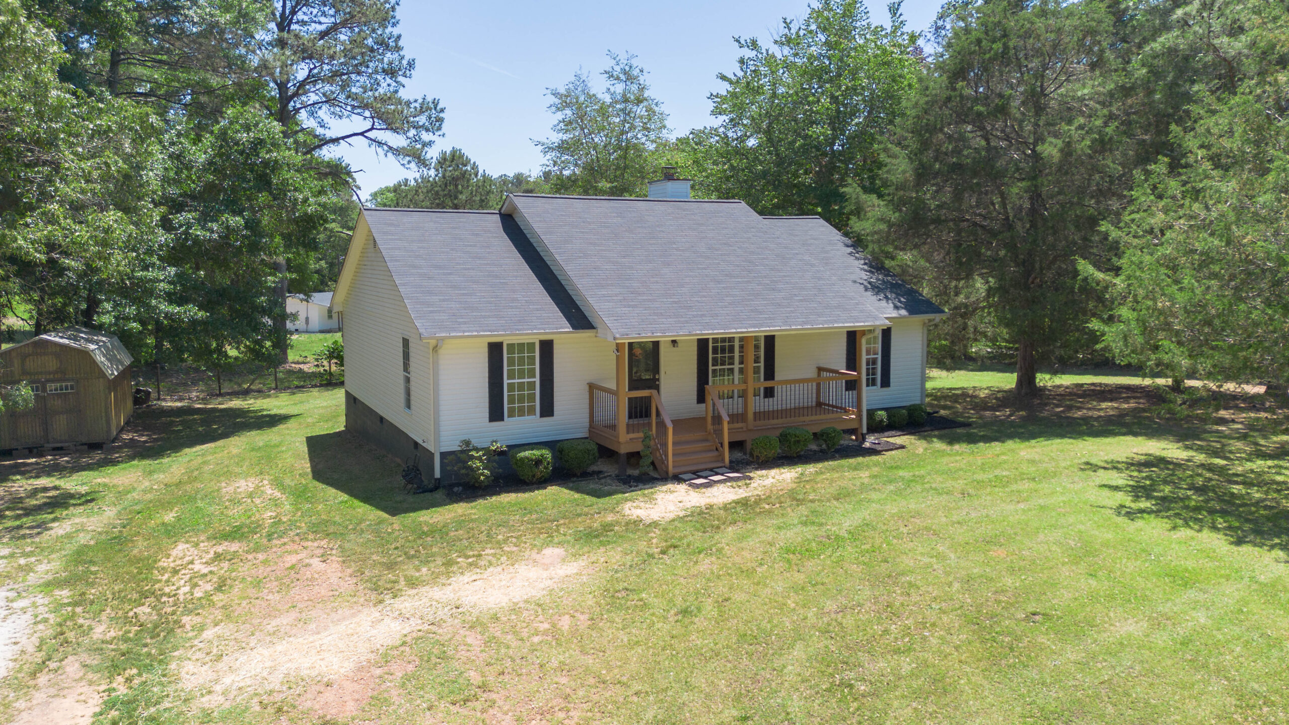 3354 Antioch Rd, Franklin, GA 30217 — Ranch home on 1-acre private lot