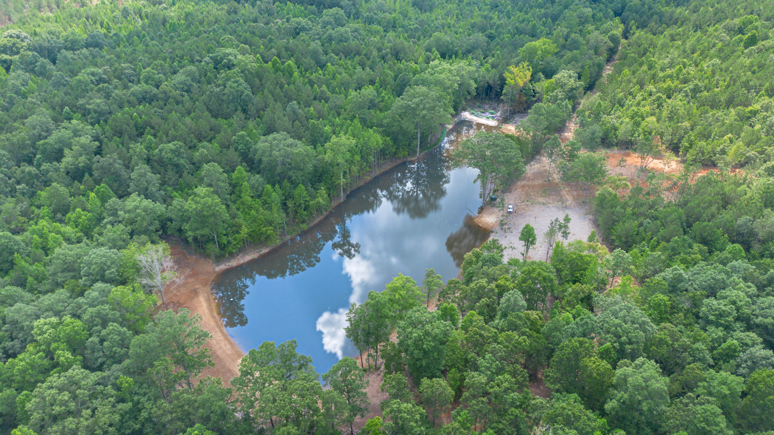 Vineyard Road Fruithurst AL — private lake surrounded by timberland