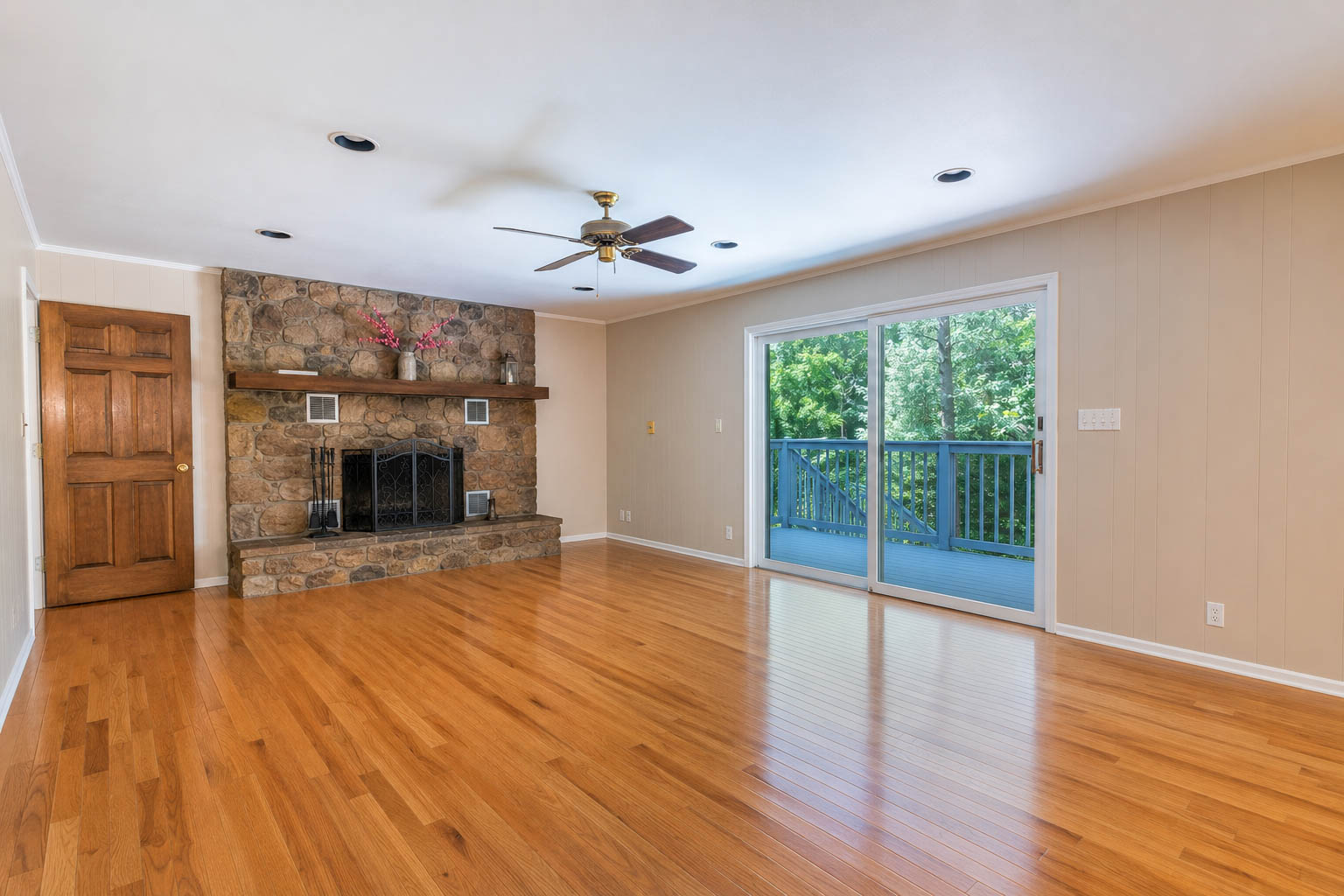 106 Anna Ridge Dr Heflin AL — interior living space