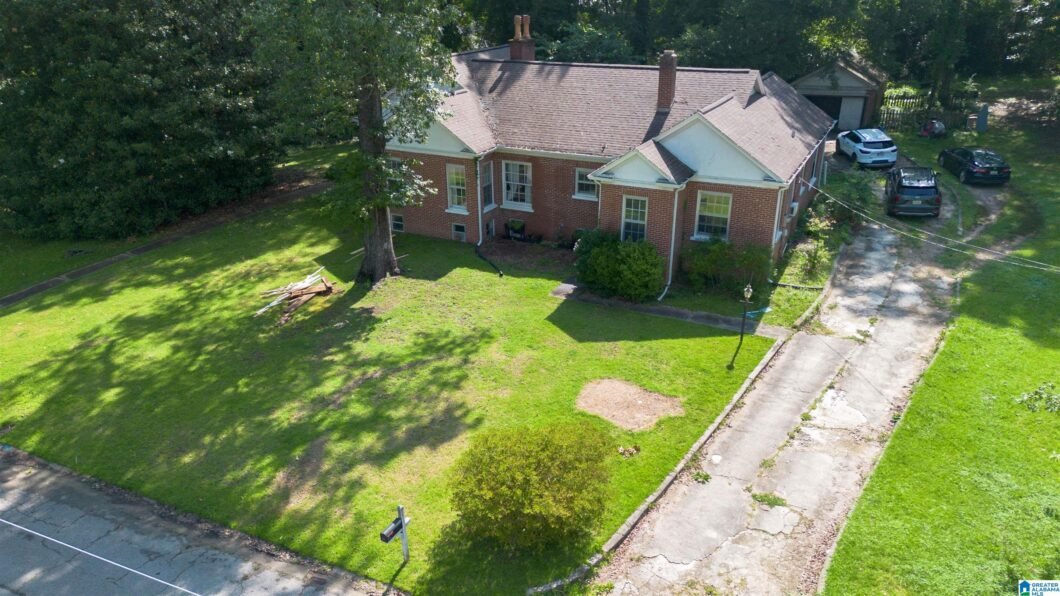 315 Woodland Avenue