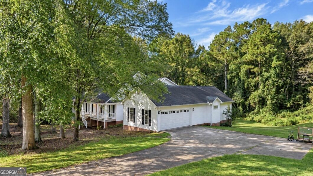 185 Bartlett Circle